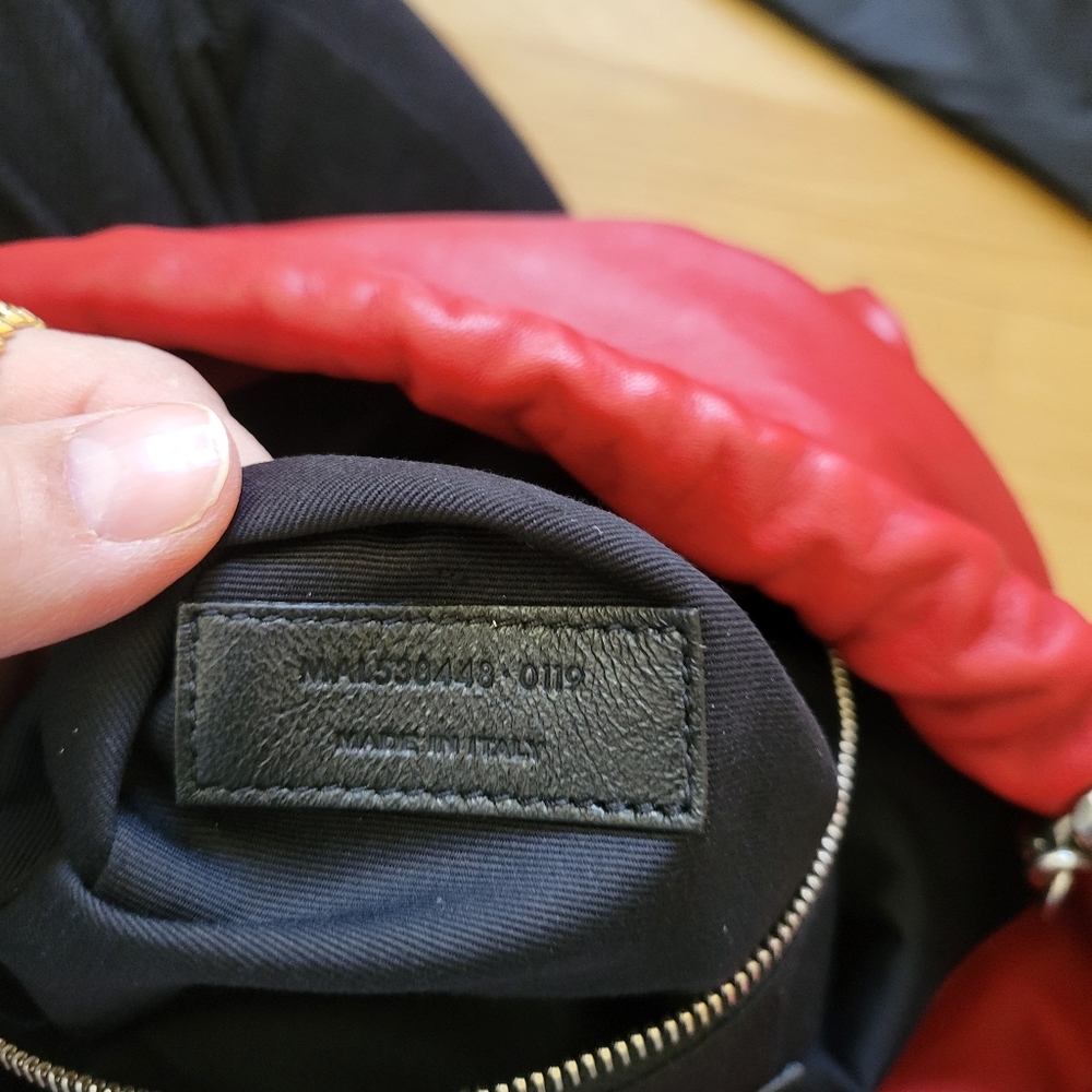 Saint laurent studded leather bucket bag nwot - Picture 6 of 11